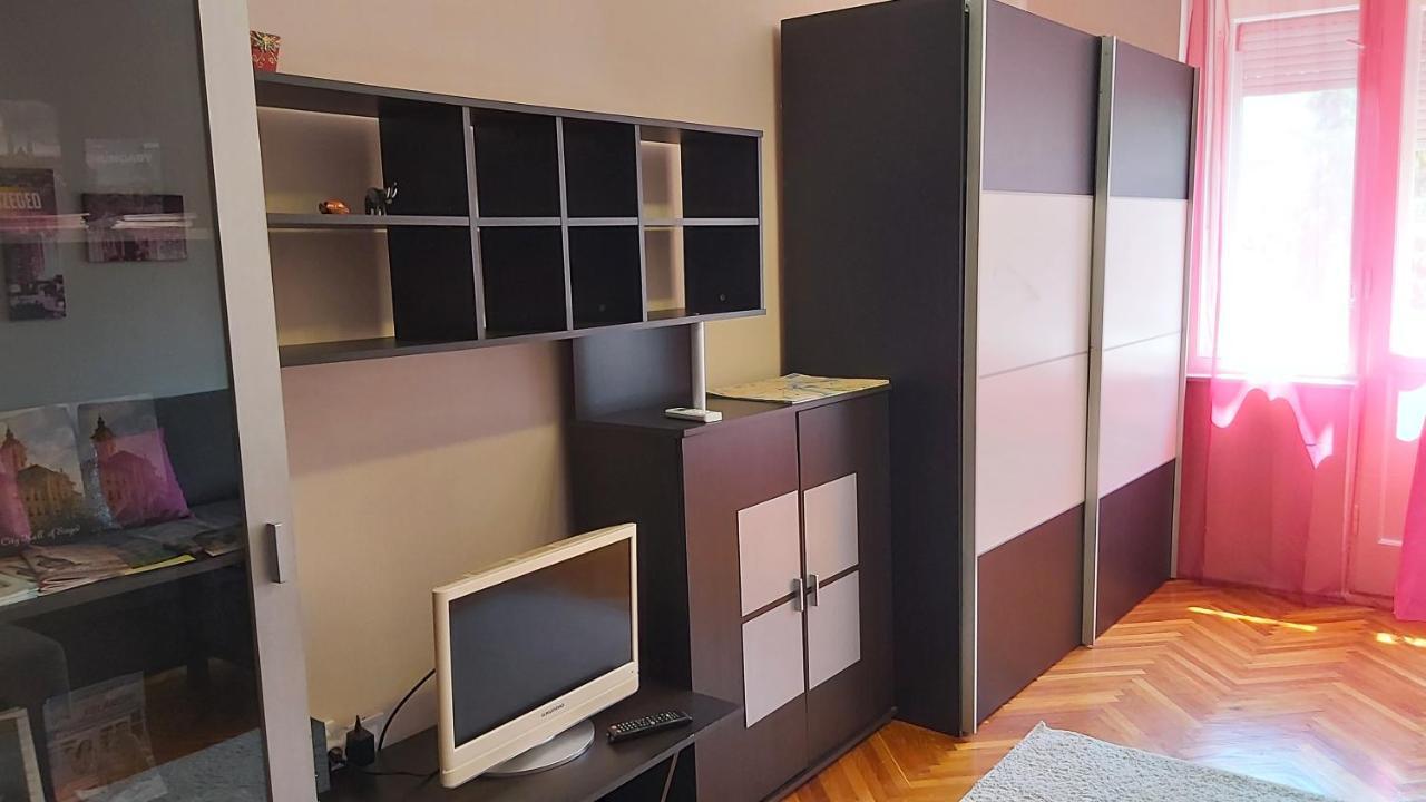 Tisza-Parti Napfeny Apartman Segedín Exteriér fotografie